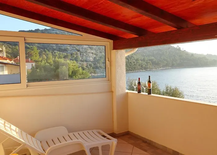 Seafront Anthony 아파트 *