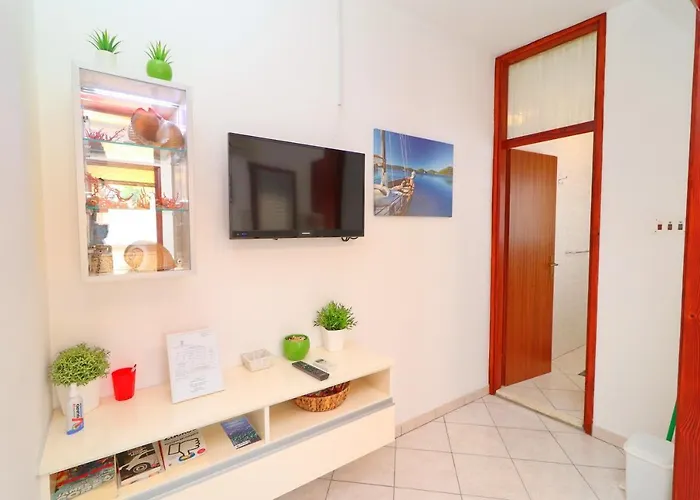 아파트 Seafront Anthony Lastovo