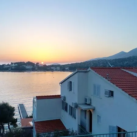 Seafront Anthony * Lastovo